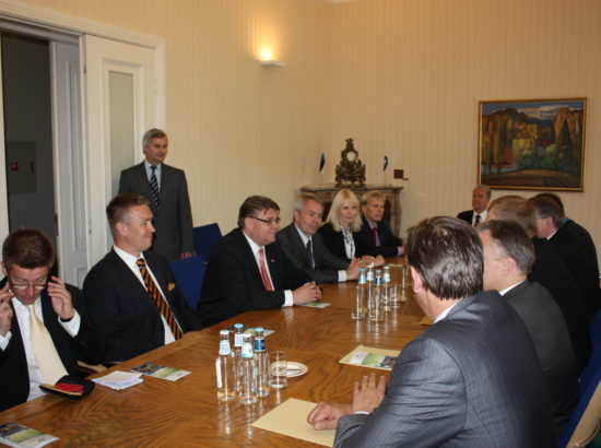 Riigikogu väliskomisjoni kohtumine Soome Eduskunta väliskomisjoni delegatsiooniga
